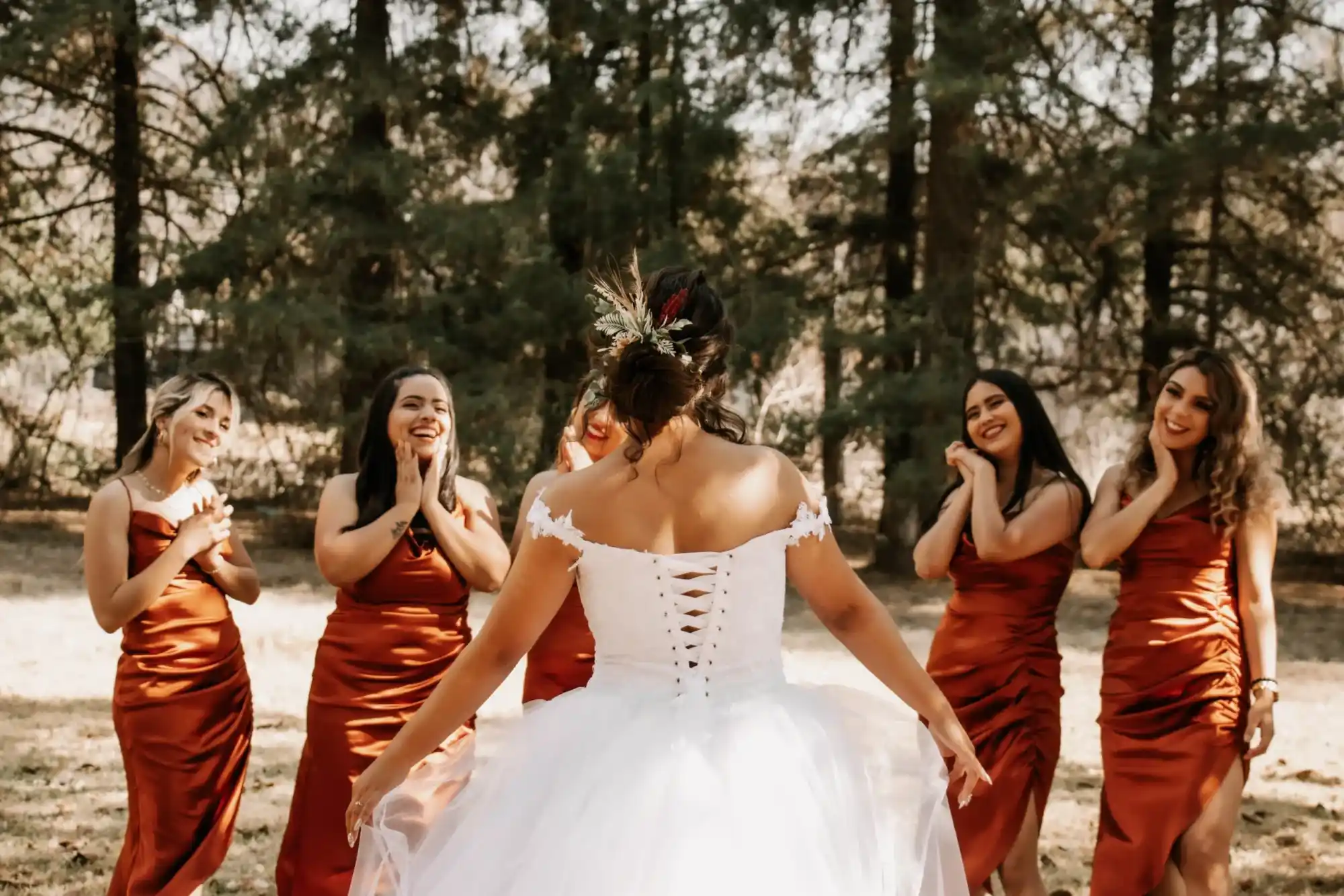 Novia con damas de honor | Wink Eventos